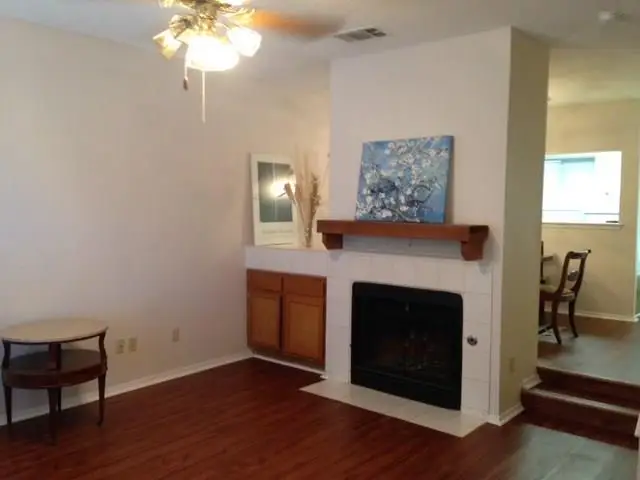 11821 Bittern Holw #20, Austin, TX 78758 - Image #3