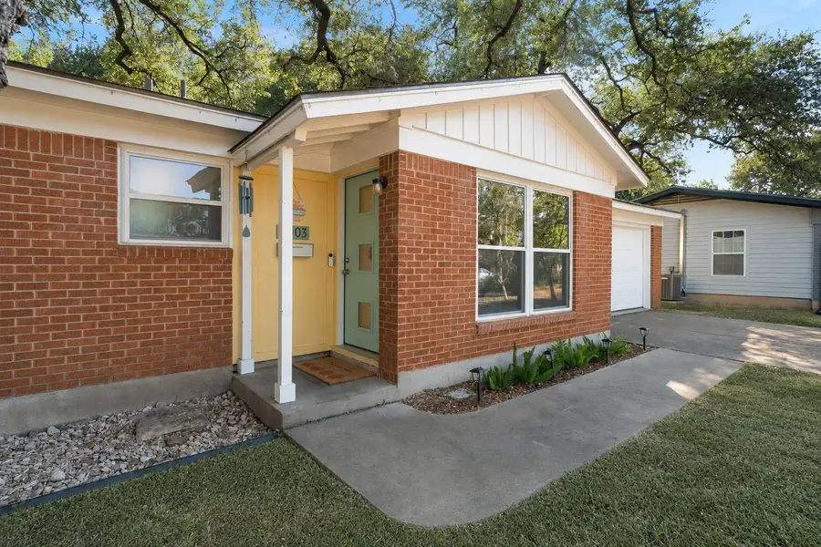 2003 Fair Oaks Dr, Austin, TX 78745 - #2
