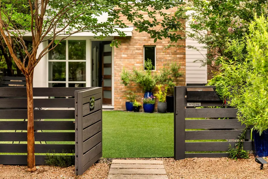 608 W Annie St, Austin, TX 78704 - #2