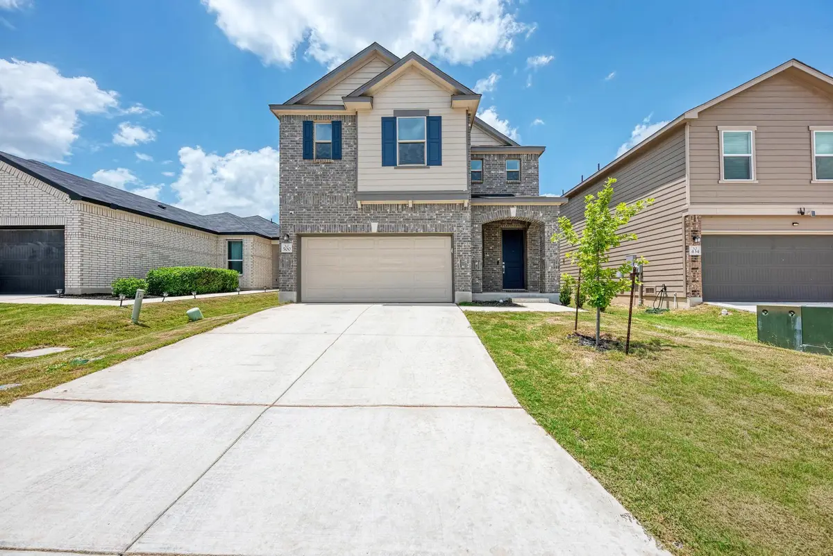500 Dakota Crk, New Braunfels, TX 78130 - #1