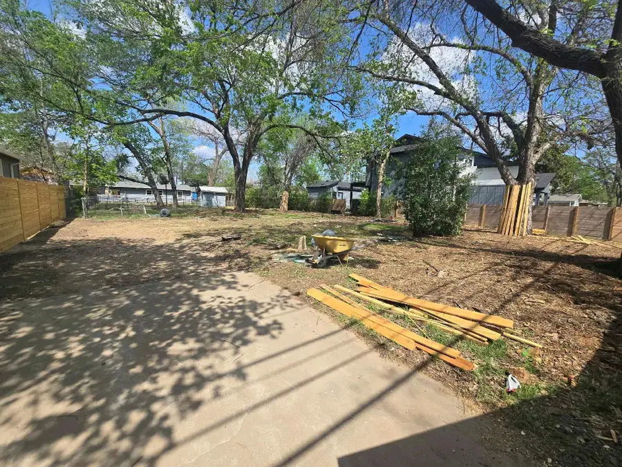 3400 Goodwin Ave, Austin, TX 78702 - #2
