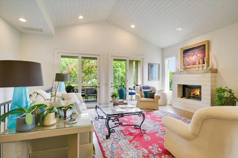 2305 Barton Creek Blvd #20, Austin, TX 78735 - Image #2