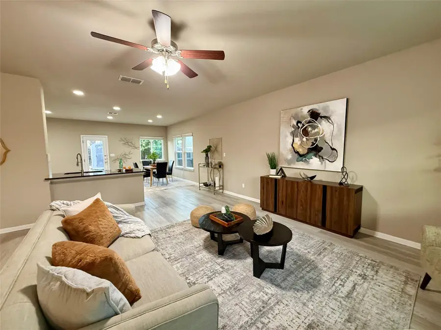 202 Mossycup Dr, San Marcos, TX 78666 - #2