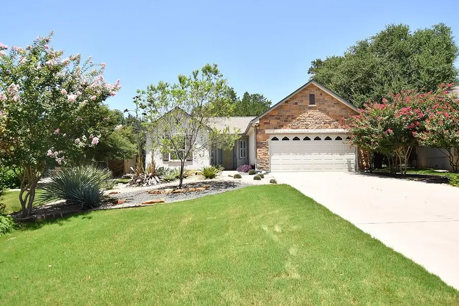 108 Camp Dr, Georgetown, TX 78633 - #2
