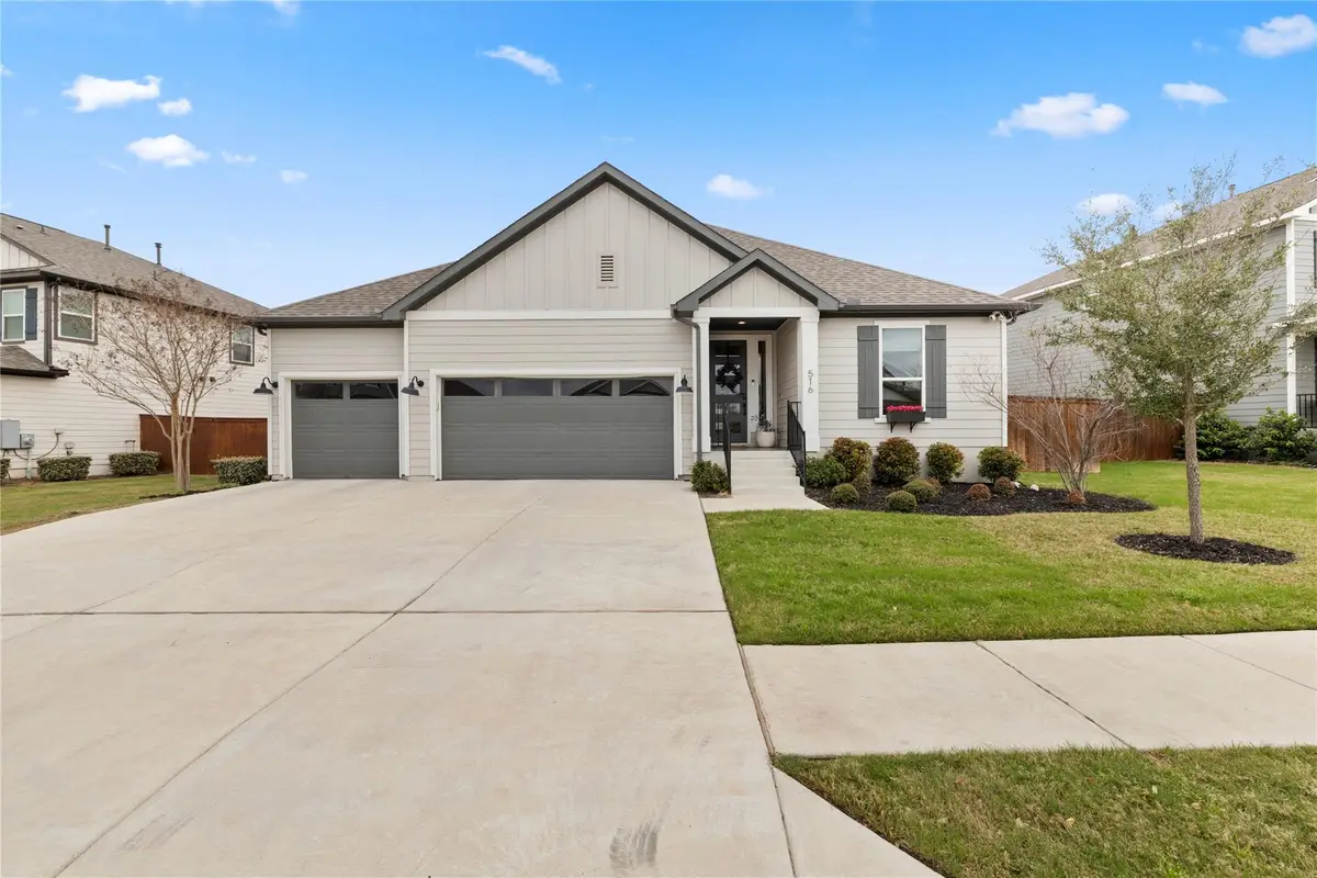 516 Moonlit Stream Pass, Dripping Springs, TX 78620 - #1