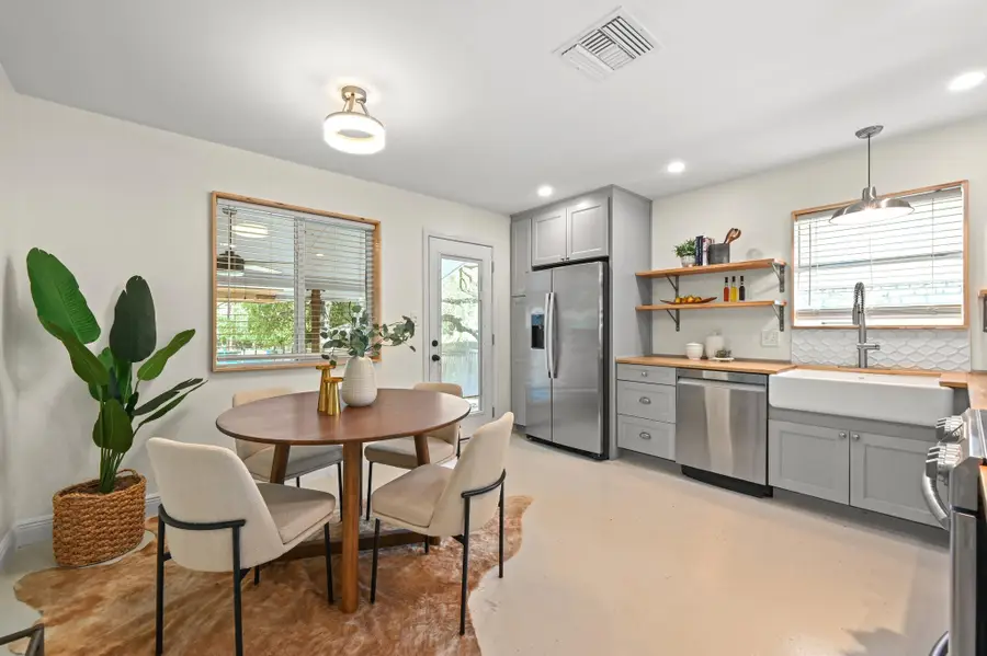 708 Shade Tree Dr, Austin, TX 78748 - #3