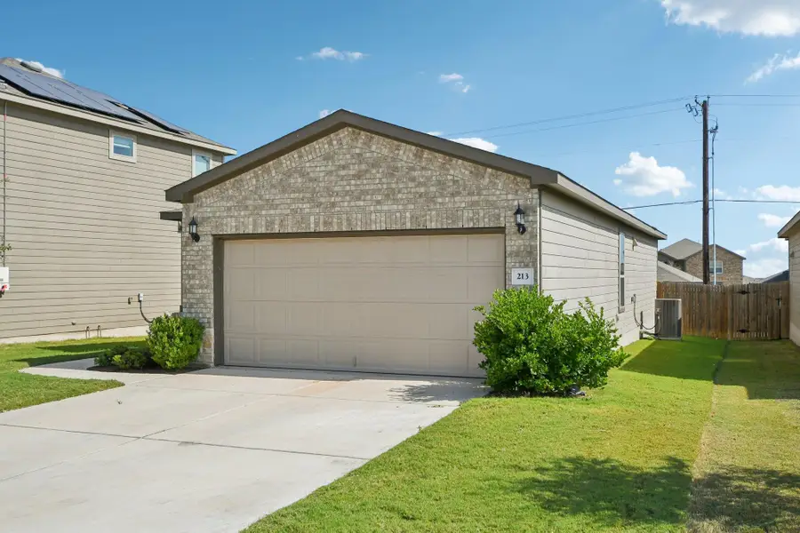 213 Ibis Falls Loop, Jarrell, TX 76537 - Image #3