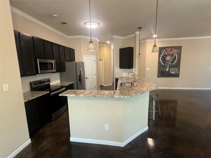 208 Akaloa Dr, Bastrop, TX 78602 - Image #3