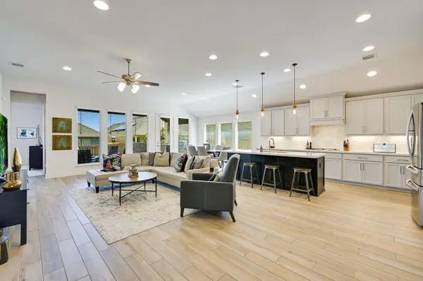 273 Fawn River Run, Kyle, TX 78640