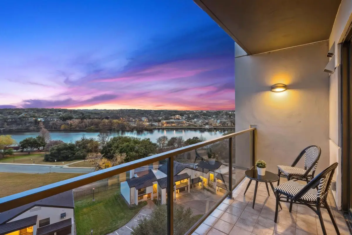 40 N Interstate 35 Highway #10B4, Austin, TX 78701 - Image #1