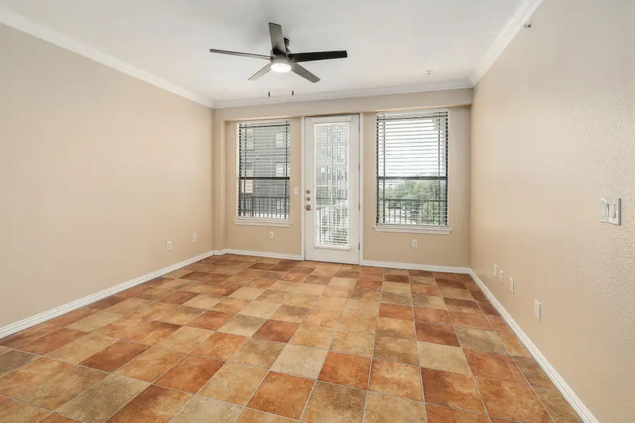 2505 San Gabriel St #304, Austin, TX 78705 - #2