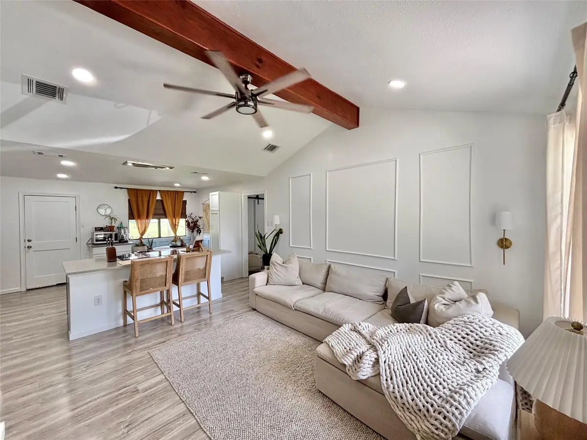 308 River Hills Dr, San Marcos, TX 78666 - Image #1