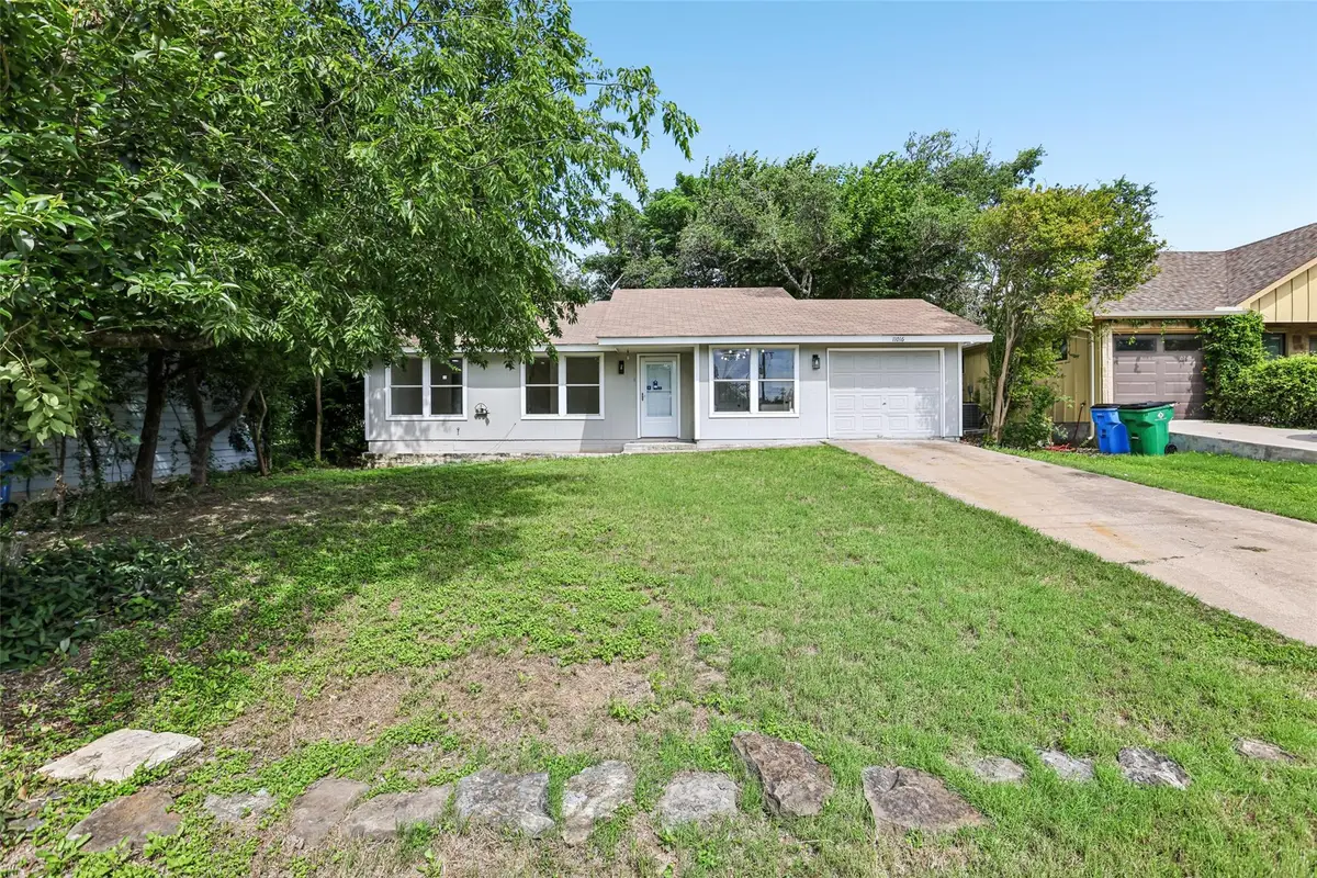 11016 Oak St, Jonestown, TX 78645 - #1