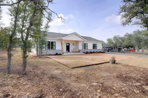200 Rust Ranch Rd, Blanco, TX 78606