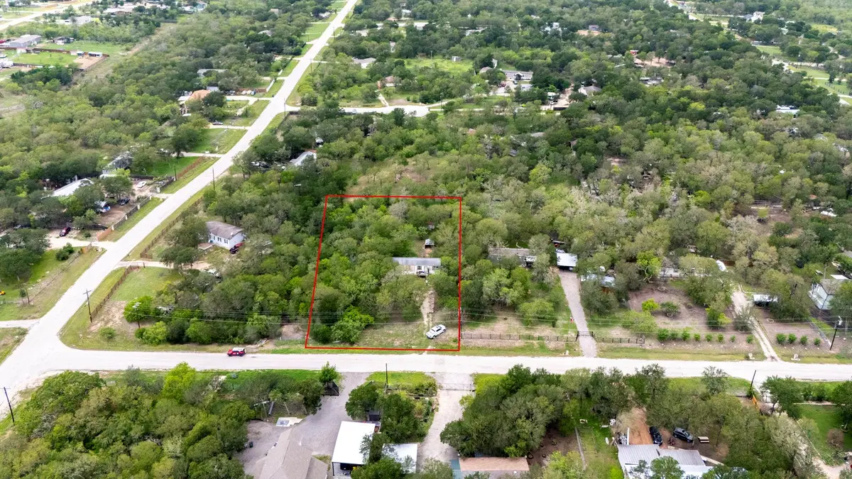 110 Oak Holw, Dale, TX 78616 - #1