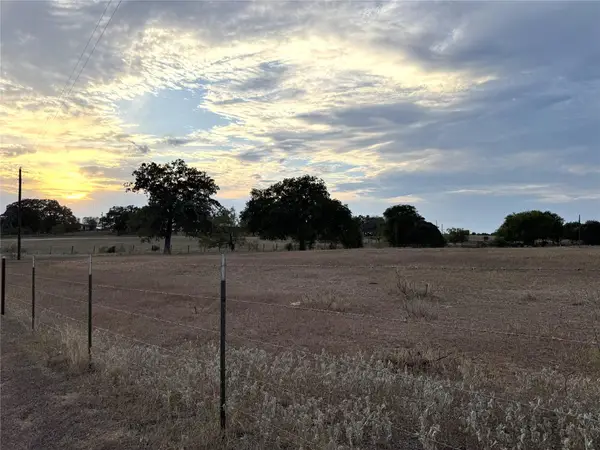 000 Old Kelley Rd, Lockhart, TX 78644