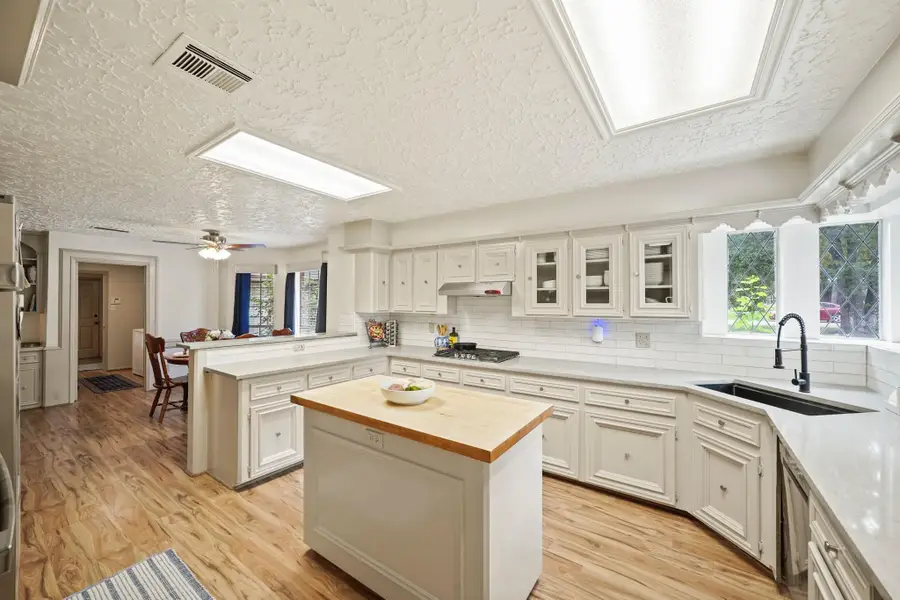 13218 Blossomheath Rd, Cypress, TX 77429 - Image #3