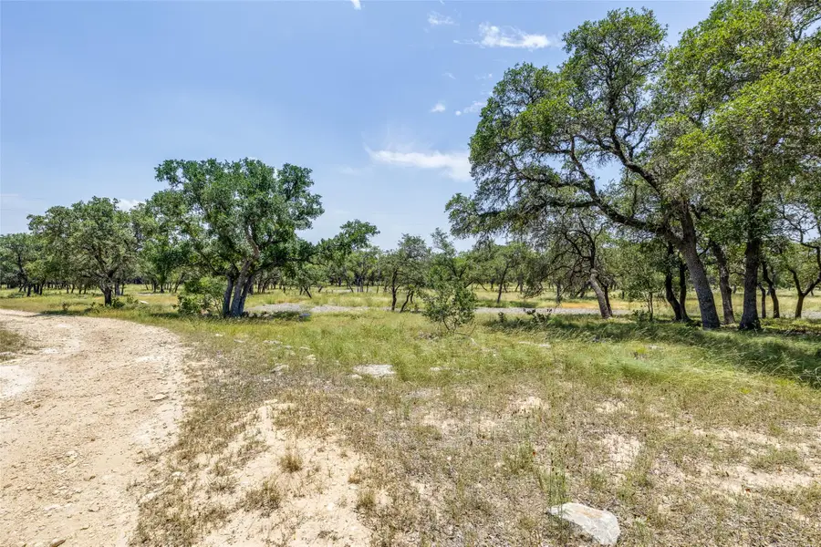 233 Kasten Rd, Boerne, TX 78006 - #3