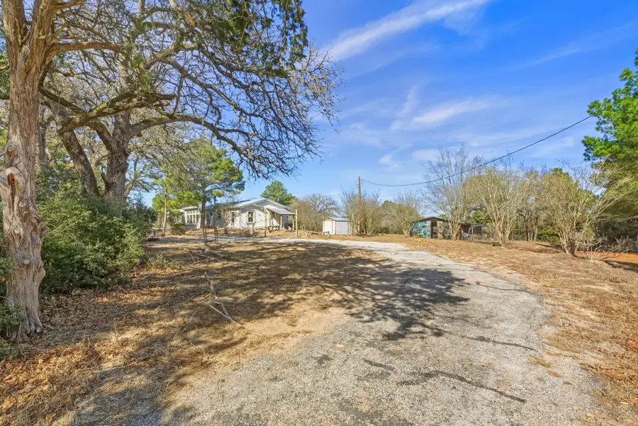 171 Mustang Dr, Paige, TX 78659 - Image #3