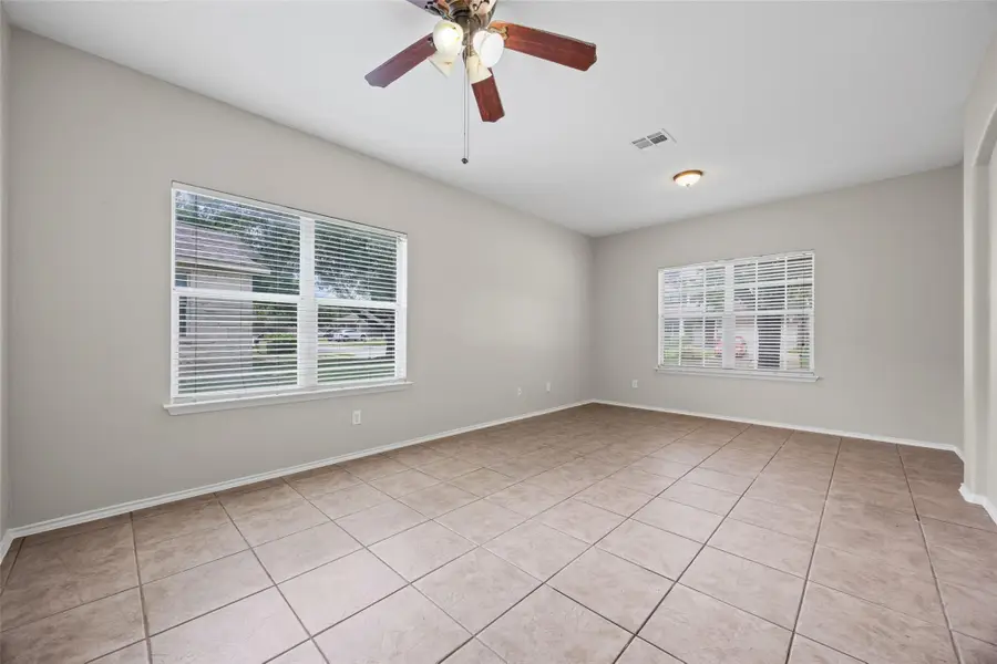 20521 Farm Pond Ln, Pflugerville, TX 78660 - #3