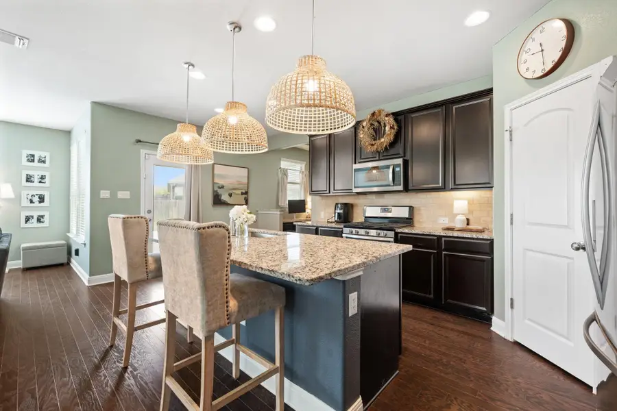214 Cyril Dr, Hutto, TX 78634 - #3