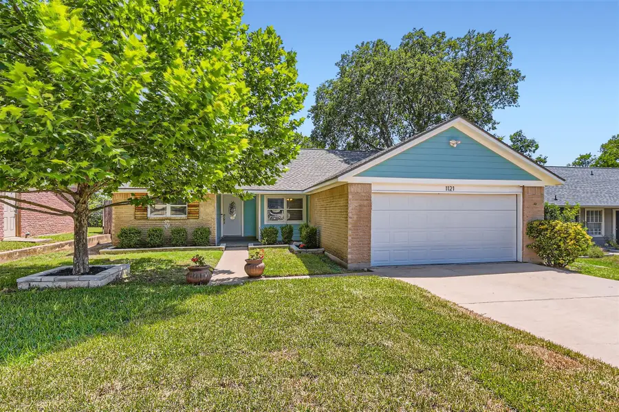 1121 Stoneoak Ln, Austin, TX 78745 - #2