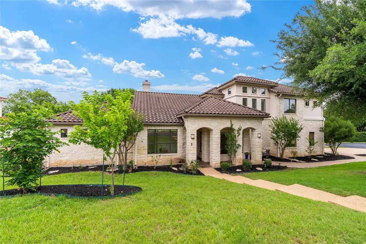 37 Autumn Oaks Dr, The Hills, TX 78738 - #1