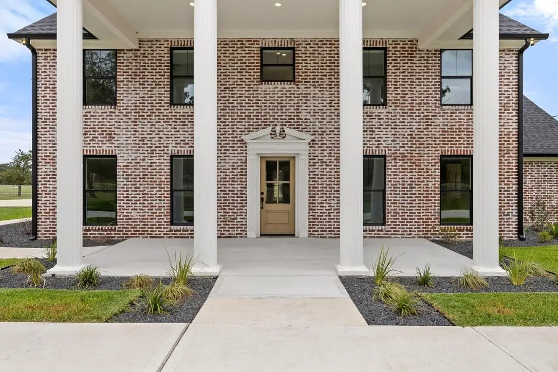 1017 County Road 229 Rd, Giddings, TX 78942 - #1