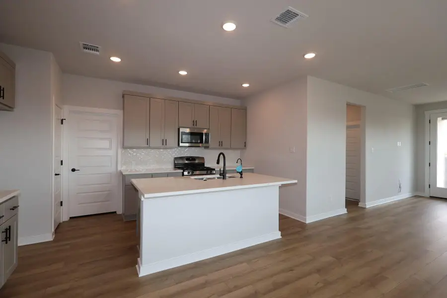 304 Emerie Way, Georgetown, TX 78626 - #2