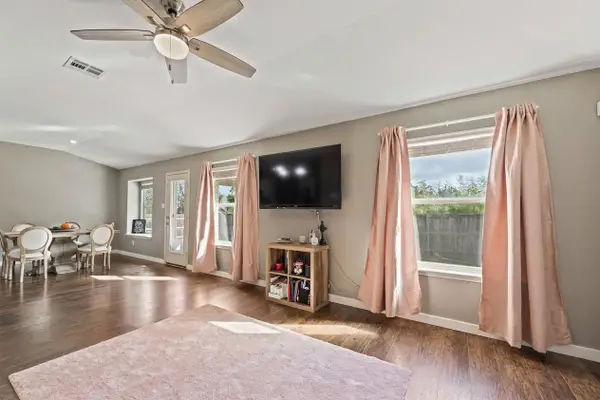 3933 Rolling Canyon Trl, Round Rock, TX 78681