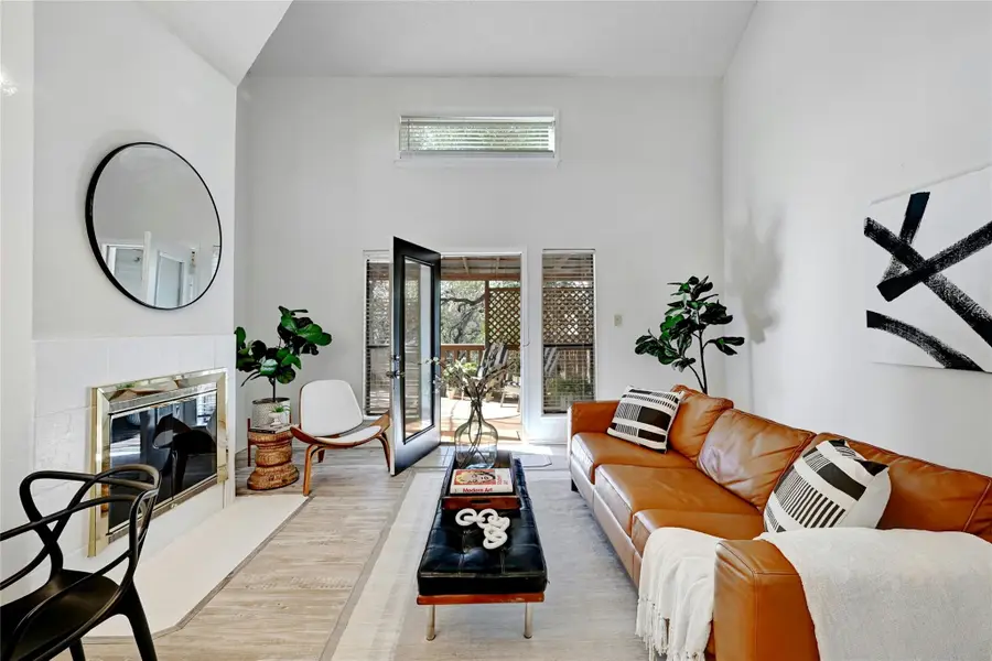 8102 Baywood Dr #A, Austin, TX 78759 - Image #3