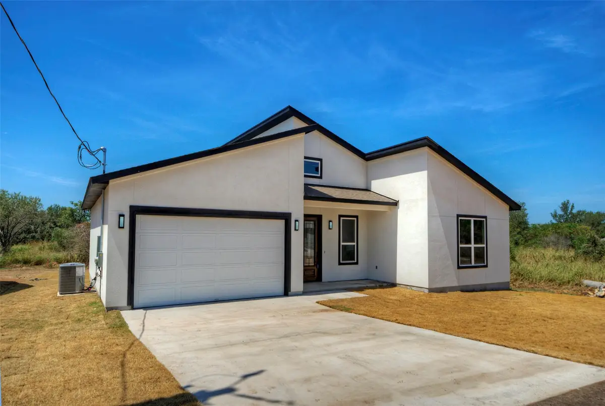 149 Waimanalo Ln, Bastrop, TX 78602 - #1
