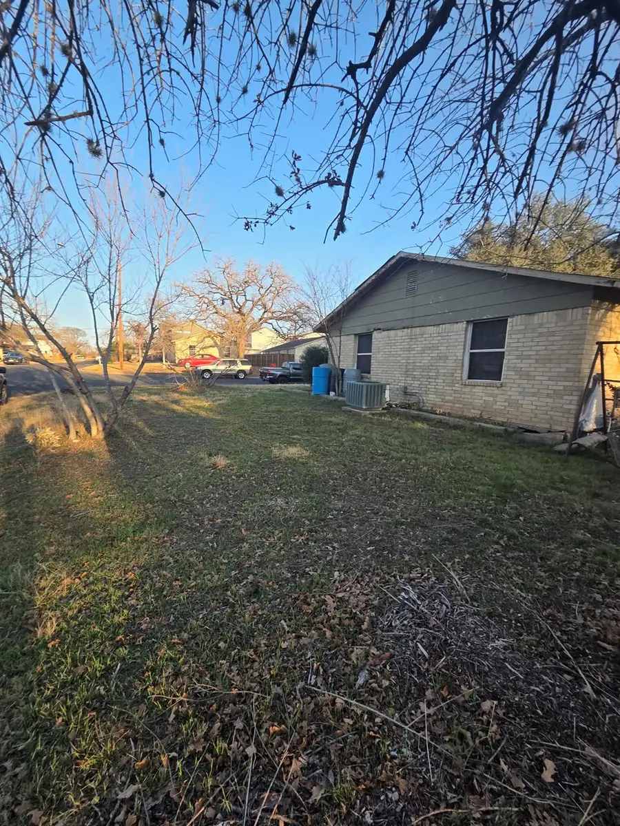 1308 Astor Pl, Austin, TX 78721 - #2