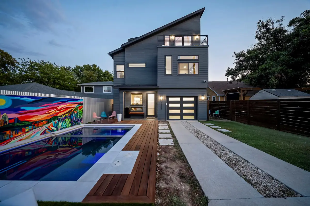 1309 Bob Harrison St, Austin, TX 78702 - Image #1