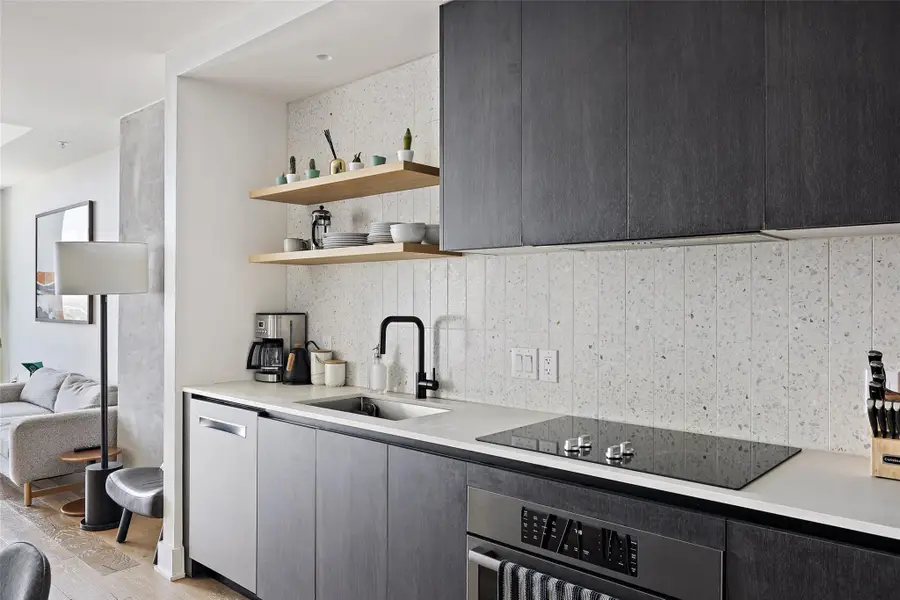 48 East Ave #2405, Austin, TX 78701 - Image #2