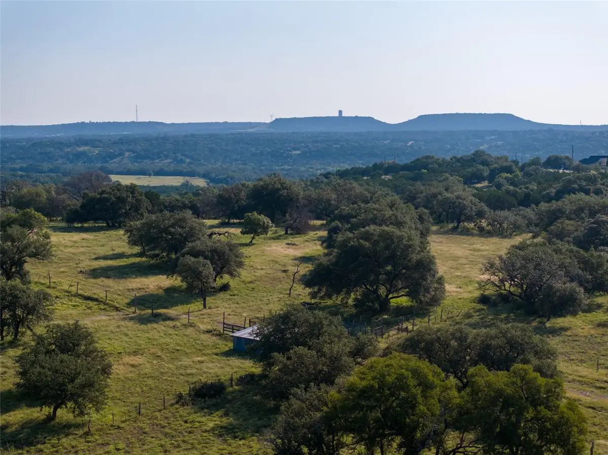000 Cr 121 Rd, Oakalla, TX 76549 - Image #1