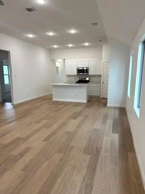 147 Tolo Dr, Elgin, TX 78621 - Image #3