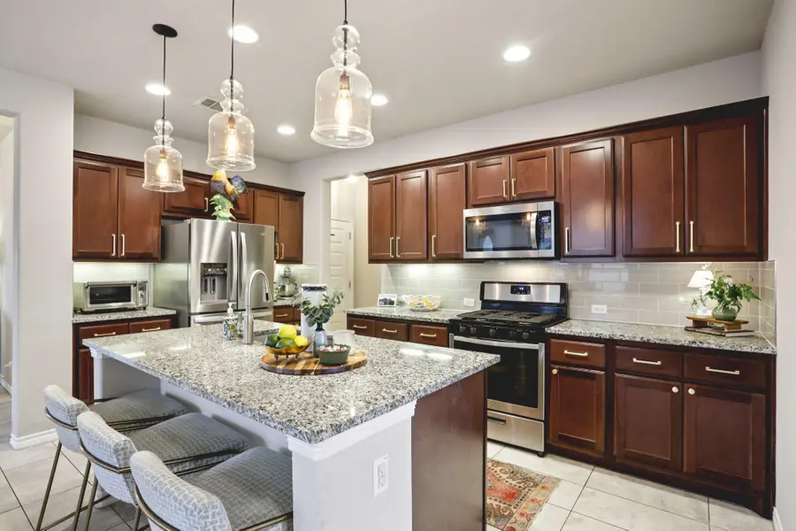 212 Spanish Foal Trl, Georgetown, TX 78626 - Image #2