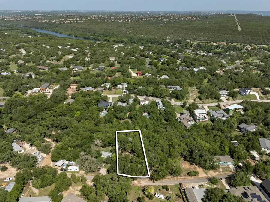 1602 Miami Dr, Austin, TX 78733 - Image #2