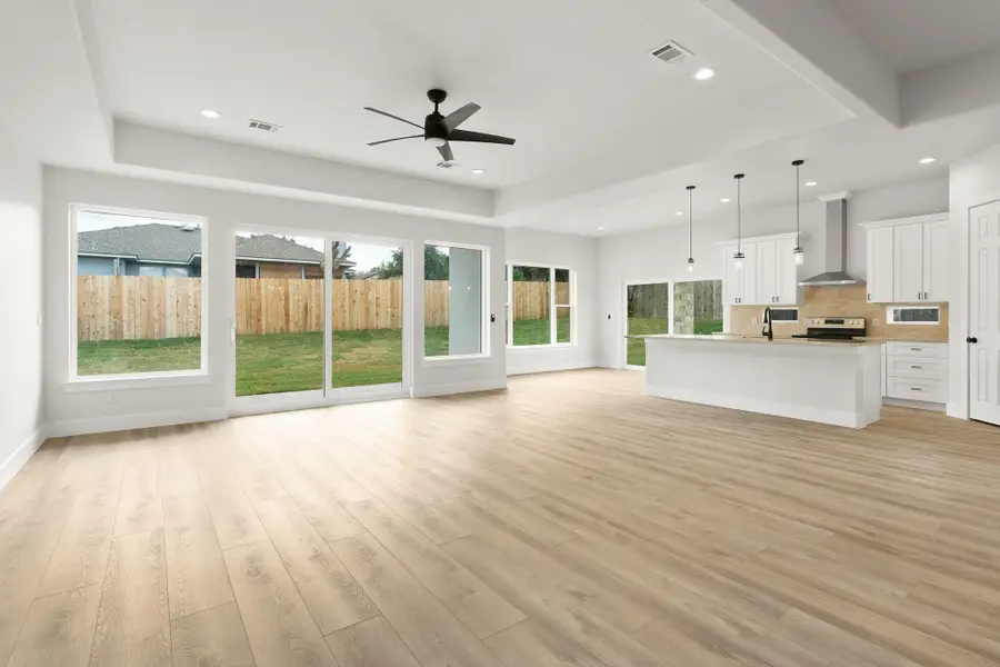 20405 Sunset Strip St, Lago Vista, TX 78645 - #3