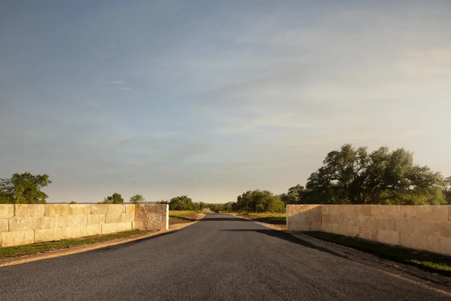 2551 Prochnow Rd, Dripping Springs, TX 78620 - #2