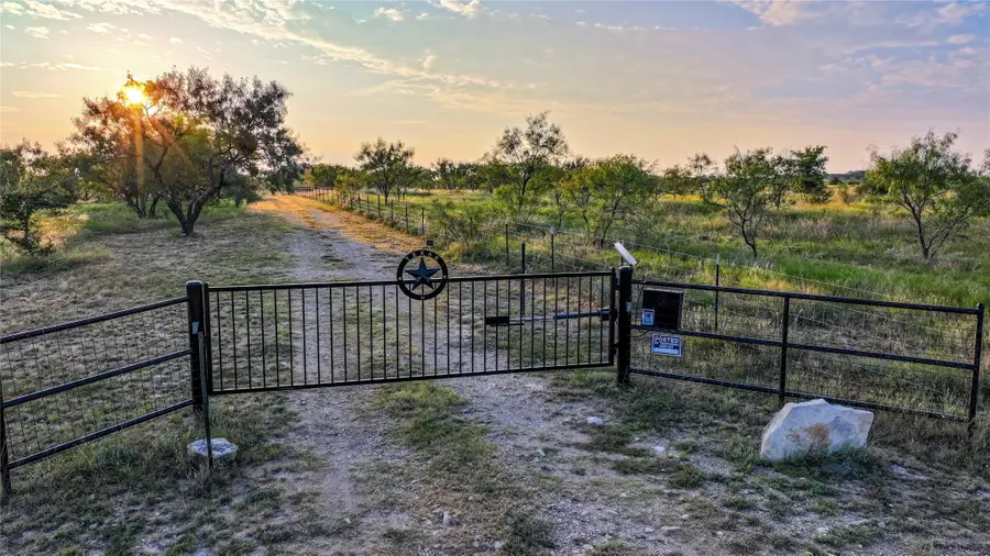 2562 County Road 2315, Lampasas, TX 76550 - Image #3