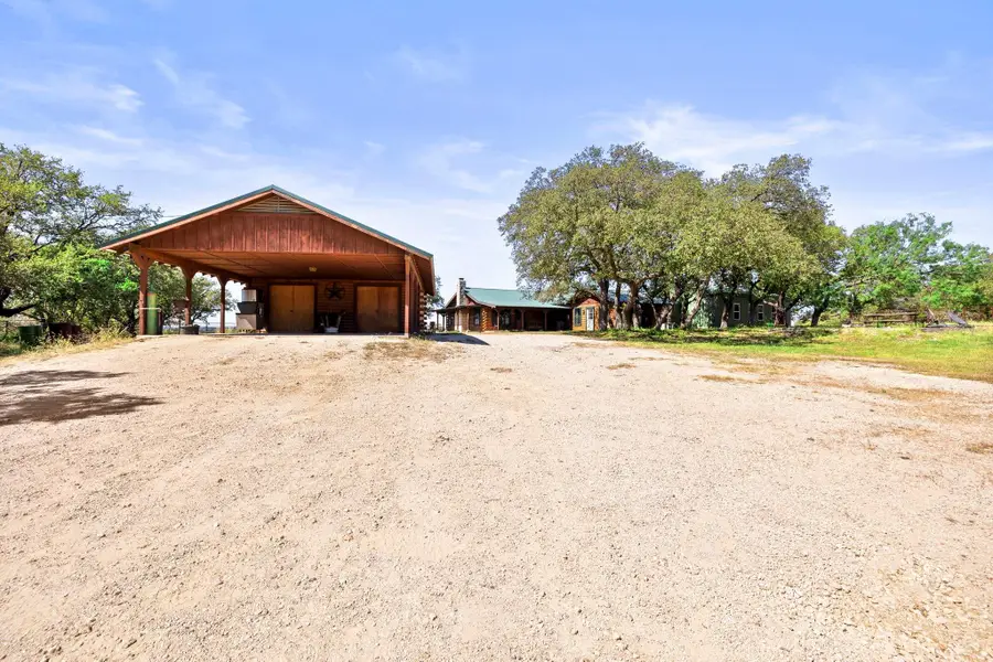 2102 Private Road 1377, Lampasas, TX 76550 - Image #2