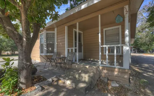 512 Valley St, San Marcos, TX 78666