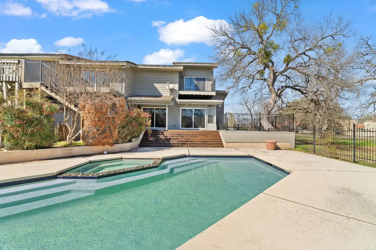 207 Free Rein #1, Horseshoe Bay, TX 78657 - #1