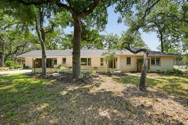 501 Carney Ln Ln, Wimberley, TX 78676
