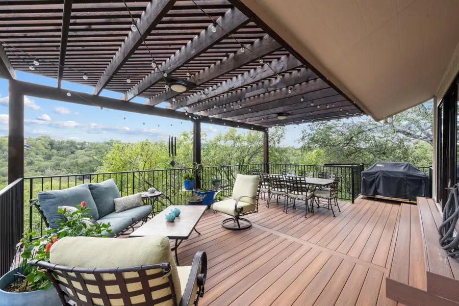 8302 Appalachian Dr, Austin, TX 78759 - Image #2