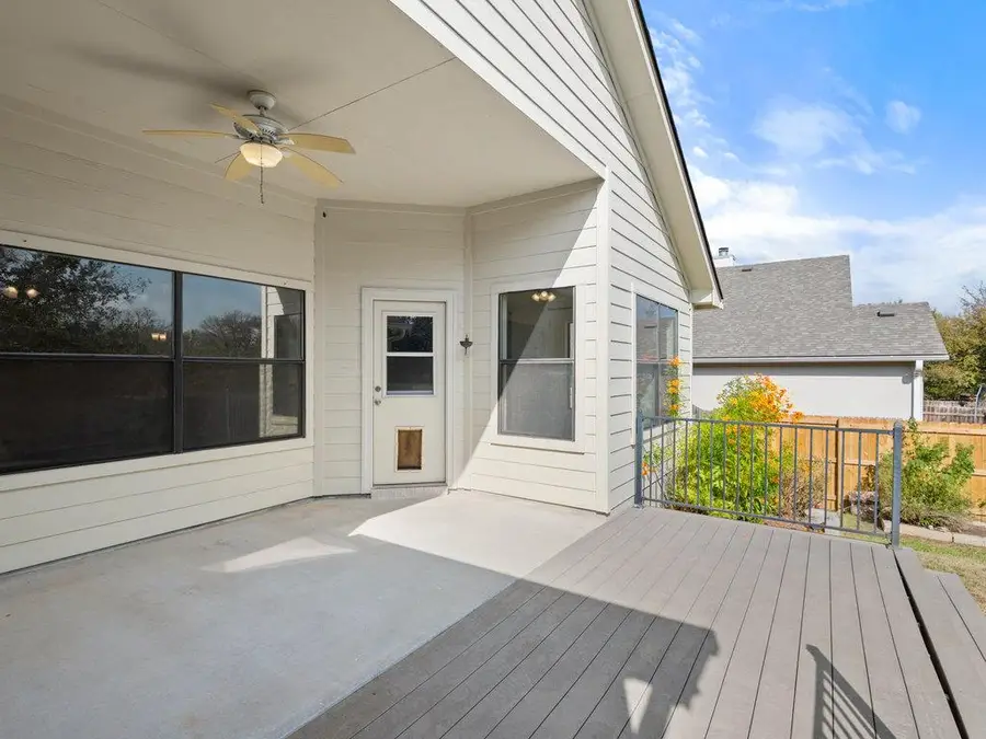 710 Hedgewood Dr, Georgetown, TX 78628 - Image #2