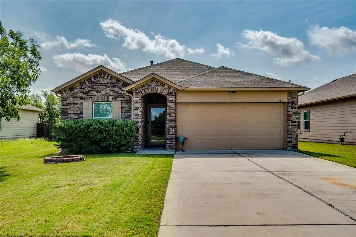 202 Hess Dr, Kyle, TX 78640 - #1