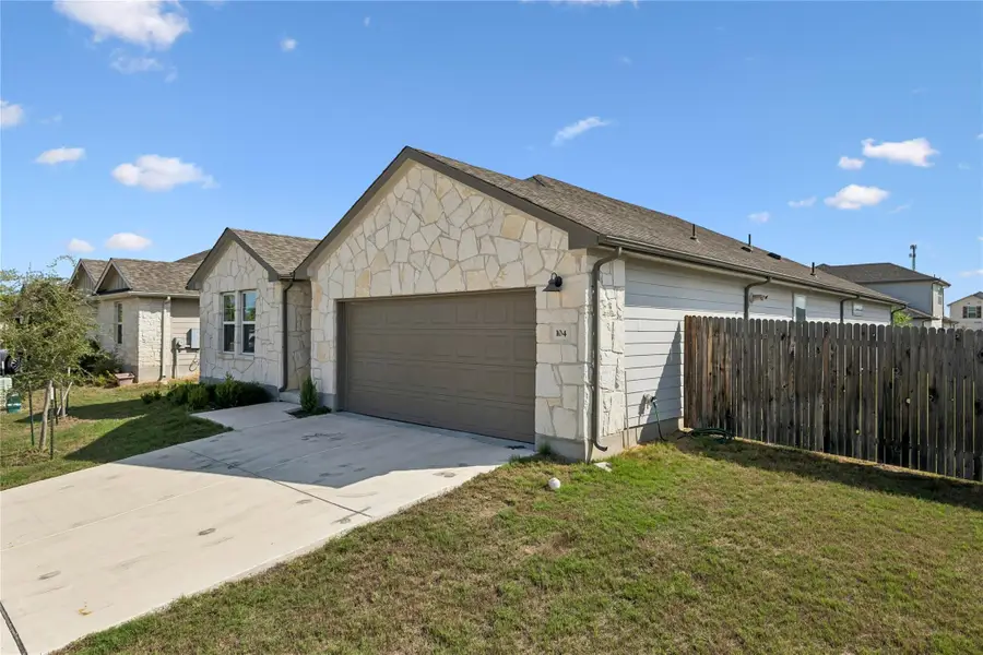 104 Greenspire Downs Dr, Hutto, TX 78634 - #3